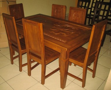 Dining table-J1G
